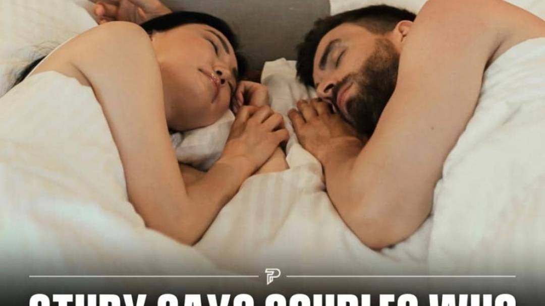 Spectre' Study says couples who sleep naked are happier together than couples who sleeps clothed Images)